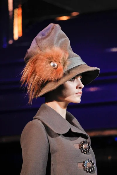 Look 23
